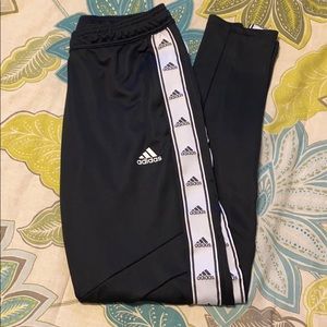 Adidas joggers